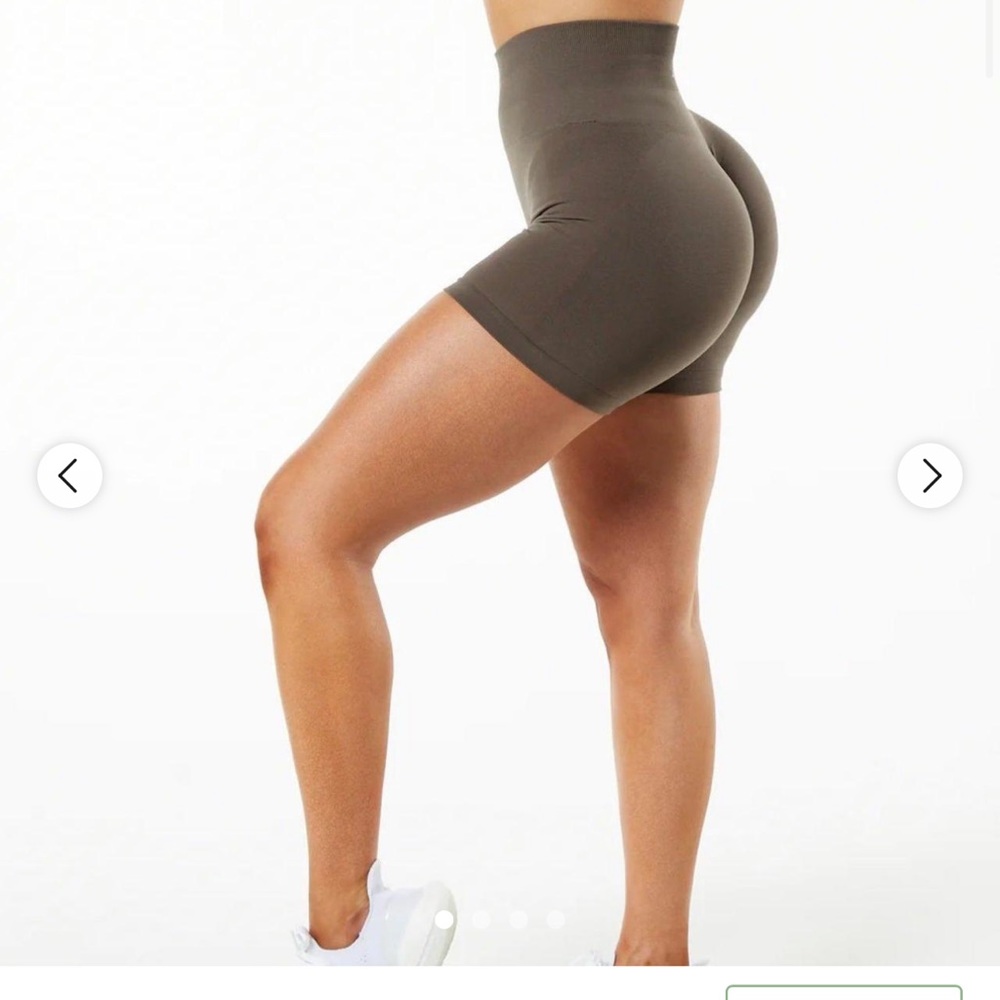Amplify shorts in taupe